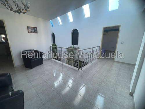 Milagros Inmuebles Casa Venta Barquisimeto Lara El Ujano Economica Residencial Economico Código Inmobiliaria Rent-a-house 25-14570