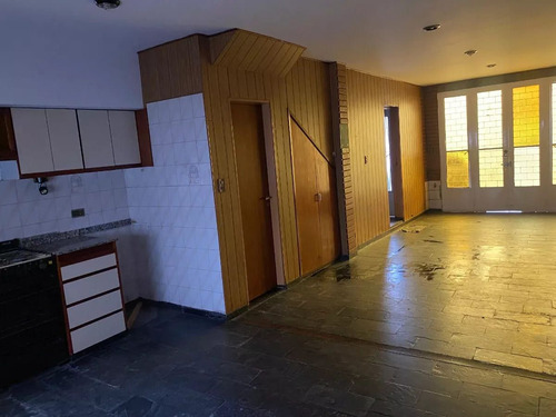 Casa En Venta En José Ingenieros