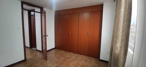 Imagen 4 de 14 de Vendo Casa Conjunto Portal San José 2 Carapungo