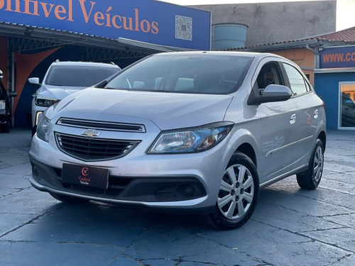 Chevrolet Onix Onix 1.4 MPFI LT 8V FLEX 4P MANUAL