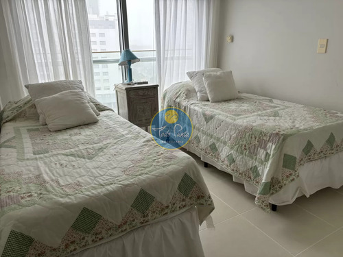 Seasons Tower Venta Mansa Pegado A Enjoy Conrad Hotel