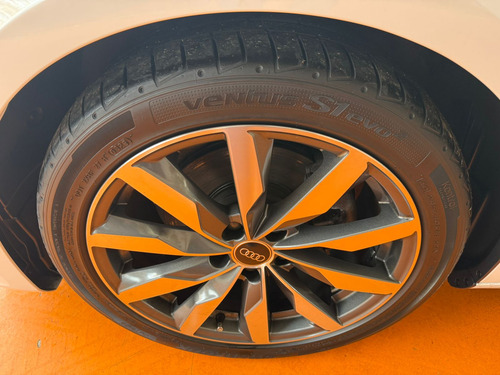 Audi A4 40 TFSI SPORT