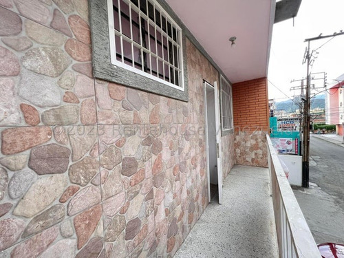 Se Vende Conservado Apartamento Maracay Zona Centro 24-9986 Al