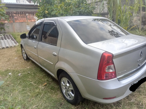 Renault Logan 2013 1.0 16v Expression Hi-flex 4p