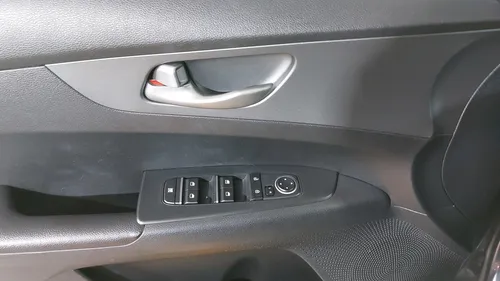 Kia Forte 2.0 LX AUTO