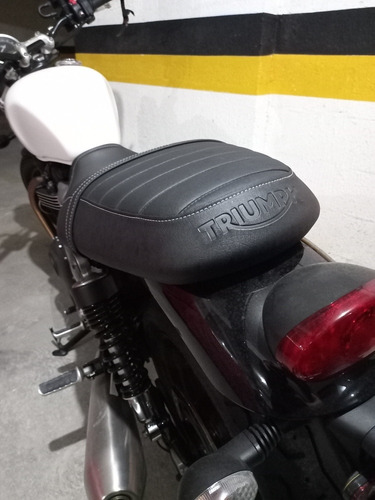 Triumph Street Twin 900cc