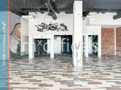 Renta De Local Comerciales De 288.48 M2 Al Poniente De San Pedro