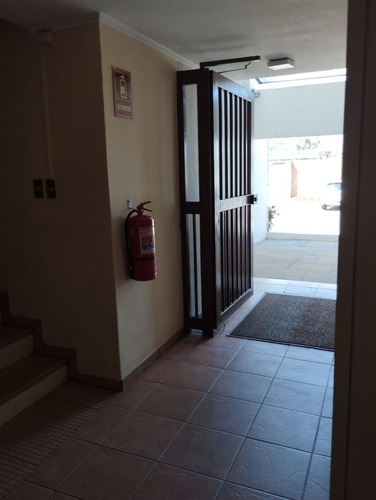 Oportunidad !! 4dormoficinas/ 4 Baños/ 2 Estac/ Bodega