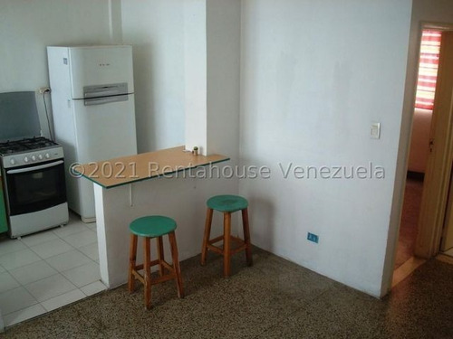 Imagen 4 de 11 de Apartamento En Venta 22-4461