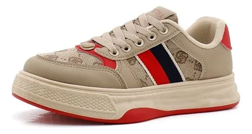 Flat sneakers outlet