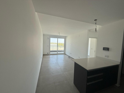 Departamento En Moreno Center