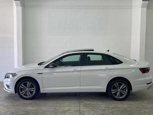 Imagem 6 de 15 de Volkswagen Jetta 2018 1.4 R-line 250 Tsi Flex Aut. 4p