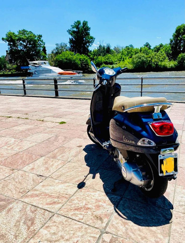 Piaggio Vespa 150i