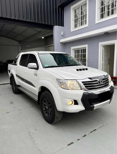 Imagen 2 de 20 de Toyota Hilux 2014 3.0 Cd Srv Limited 171cv 4x4 5at