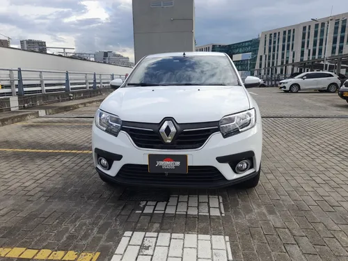 Renault Logan 1.6 Intens Aut