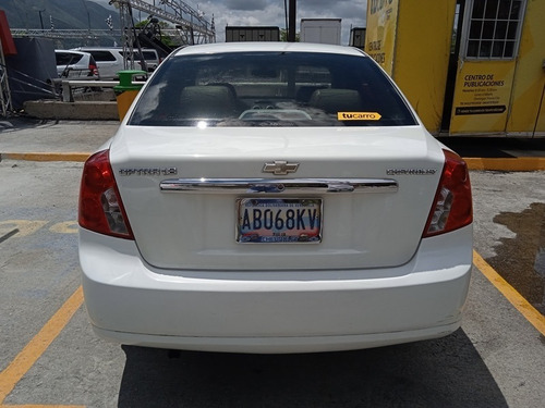 Imagen 5 de 12 de Chevrolet Optra