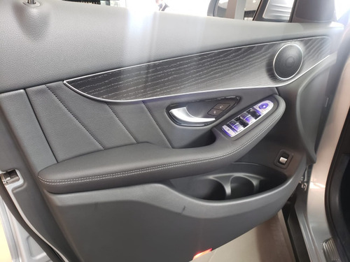 Mercedes Benz Glc300e Suv Amg Line Híbrida 2022