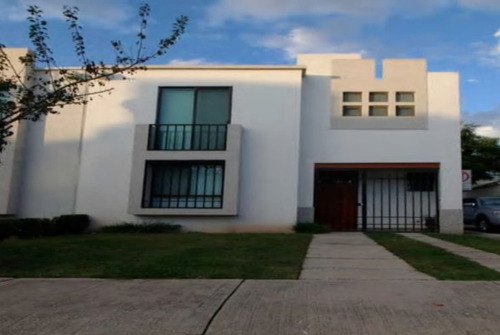 Imagen 10 de 16 de Oportunidad Espectacular Casa En Remate En Tlaquepaque