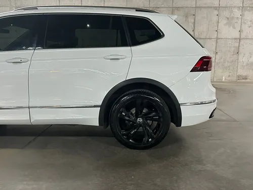 Volkswagen Tiguan 2.0 Tsi R-Line 10 Años Dsg7