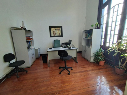 Imagen 4 de 9 de Venta De Casa 4 Dormitorios Con Garaje En Tres Cruces