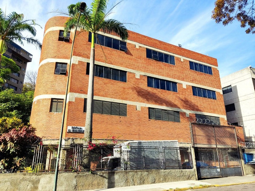 Imagen 1 de 30 de Edificio Para Comercio-industrial