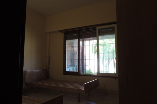 Imagen 16 de 30 de Chalet + Departamento Faro Norte