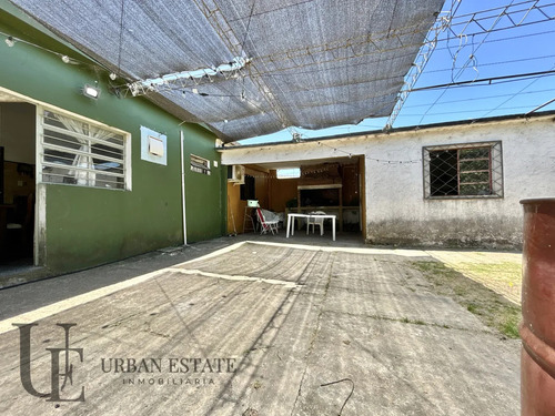 Venta Casa 3 Dormitorios Con Terreno Amplio, En Pando