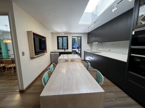 Preciosa Casa Remodelada En Pie Andino