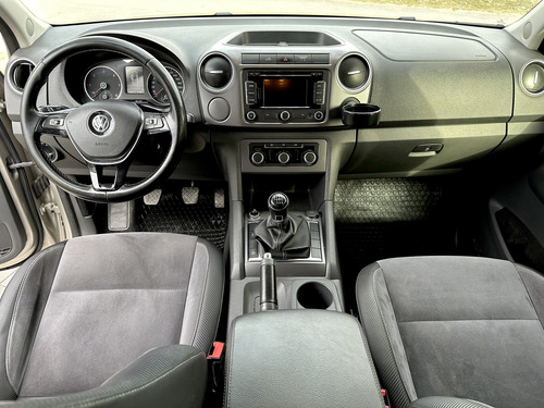 Volkswagen Amarok 2.0 Cd Tdi 180cv 4x2 Dark Label