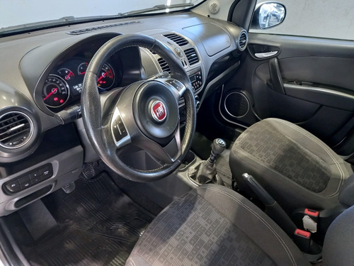 Imagen 10 de 12 de Fiat Palio Attractive Full 1.4n 5ptas | 2017