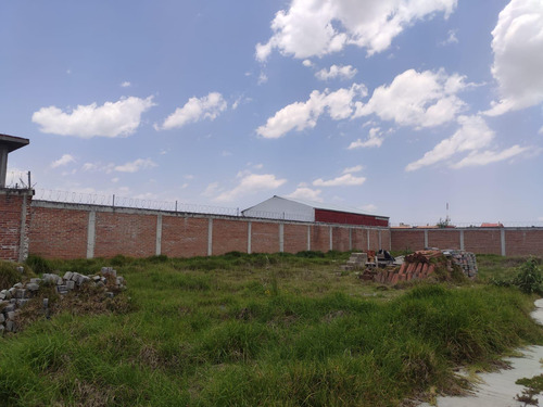 Venta De Terreno Para Desarrolladores 1950m2 En Ocotitlan Metepec