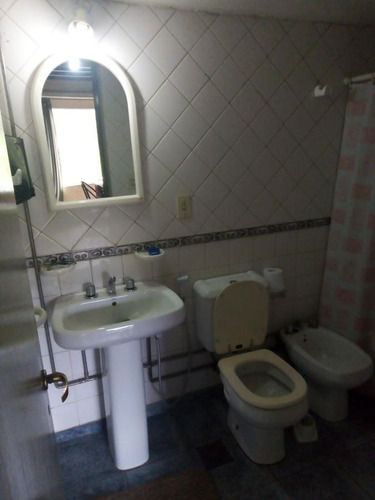 Imagen 26 de 28 de Casa Con Muy Amplio Terreno - Villa Lago Gutierrez