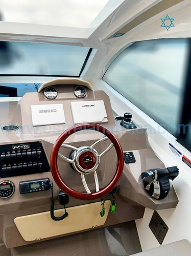 Imagem 4 de 4 de Lancha Nx 40 Ht Barco Iate N Ferreti Azimut Cranchi Focker