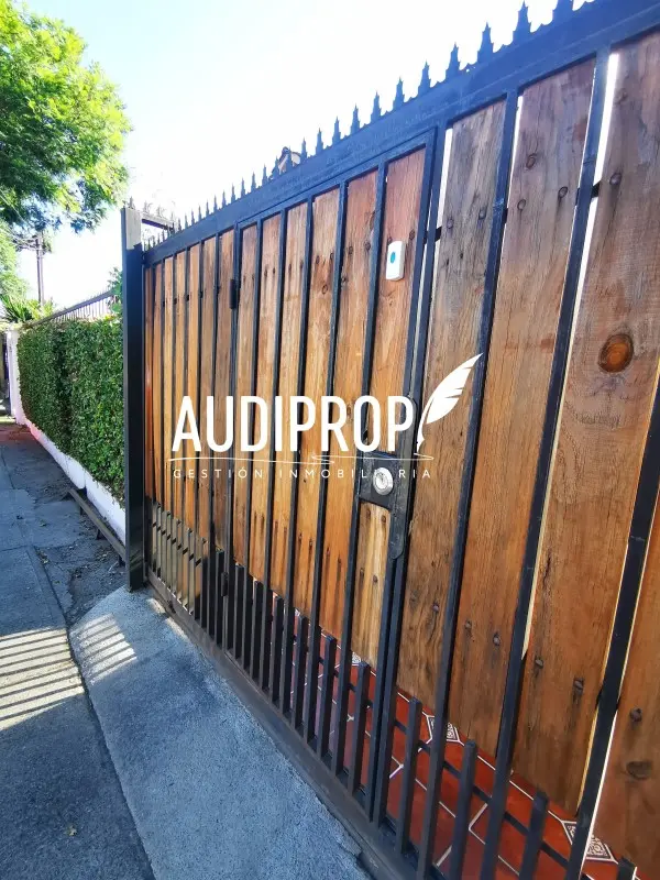 Imagen 3 de 19 de En Venta Hermosa Casa Villa Macul Rebajada