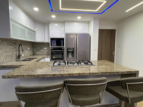 Oportunidad Pent House En Venta Marina Del Rey Lechería 3 Ha