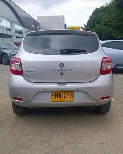 Renault Sandero EXPRESSION 1.6 8V MT MT 1600 8V AA