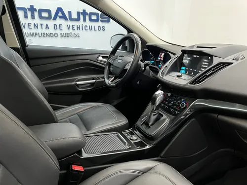 Ford Escape 2.0 Titanium