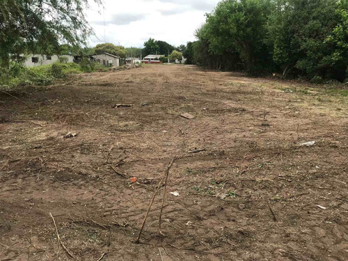 Vende O Permuto Terreno En Lezica De Gran Metraje , Líquido