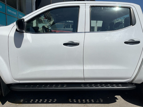 Imagen 5 de 15 de Nissan Np300 2020 2.3 Diesel 4x4