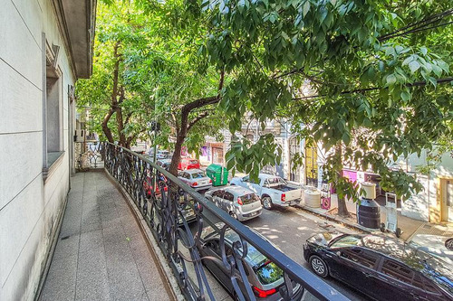 Venta Casa 3 Dormitorios Estilo Francés Con Patio Terraza Y Garage Almagro