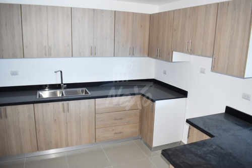 Imagen 5 de 25 de Apartamento En Alquiler Urb. Jardines Del Sur, Santiago (ahf-201)