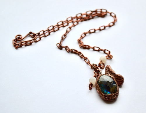 Imagen 4 de 8 de Collar Mariposa De Labradorita, Piedras Agatas Y Cobre, Cod1