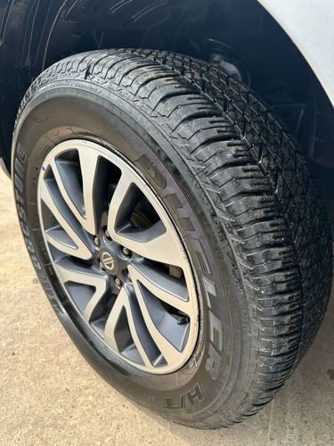 Nissan Frontier 2.3 Le Cd 4x4 Mt