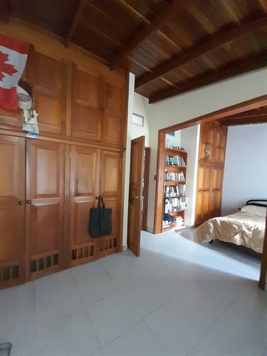 Imagen 14 de 14 de Townhouse En Venta Juanico, Urb. Villas Victoria