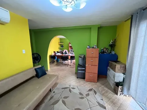 Casa En Alquiler O Venta- Cv