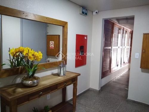 Imagem 3 de 10 de Sala/conjunto - Passo Da Areia - Ref: 300479 - V-300479