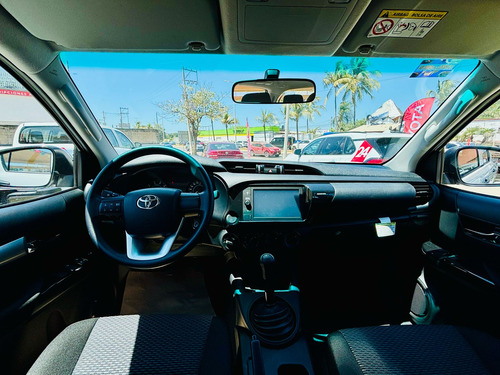Toyota Hilux 2024