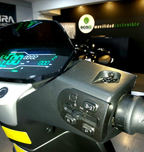 Imagen 6 de 25 de Scooter Sunra Robo Premium D