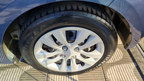 Imagem 11 de 11 de Hyundai Hb20 1.6 Comfort Plus 16v Flex 4p Automático