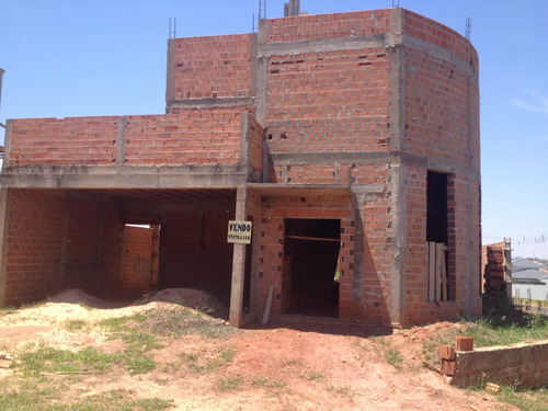 Casa Em Consturção Condomínio Fechado Em Araras